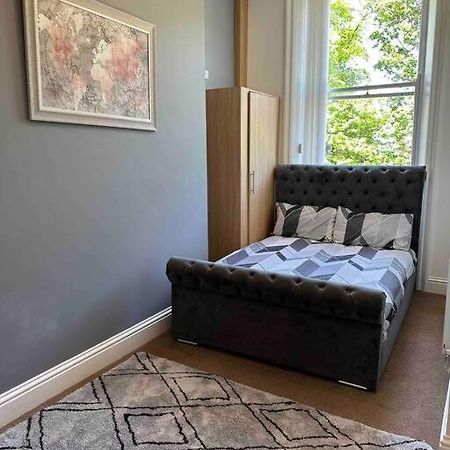 New Hmm Apartmentz - Free Parking - Beautiful Area Съндърланд Екстериор снимка