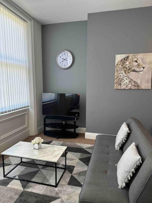 New Hmm Apartmentz - Free Parking - Beautiful Area Съндърланд Екстериор снимка