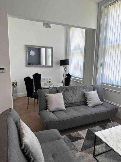 New Hmm Apartmentz - Free Parking - Beautiful Area Съндърланд Екстериор снимка